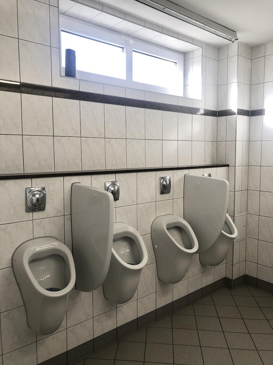 Urinale Sanitär Küstencamp Campingplatz Ruegen